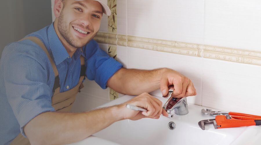 Professional clogged drains services in Kirwin, KS